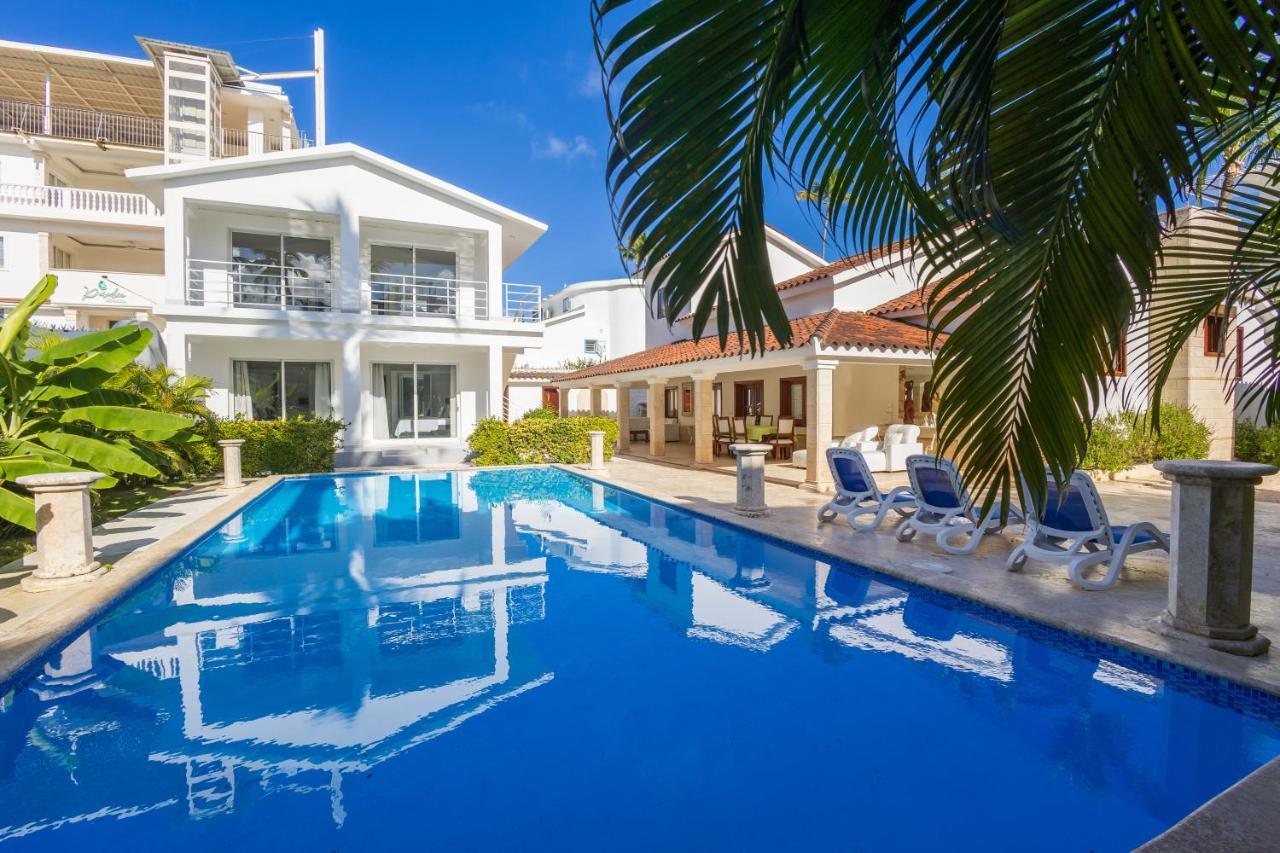 Villa Huge 8-bedroom With Private Pool - Corales